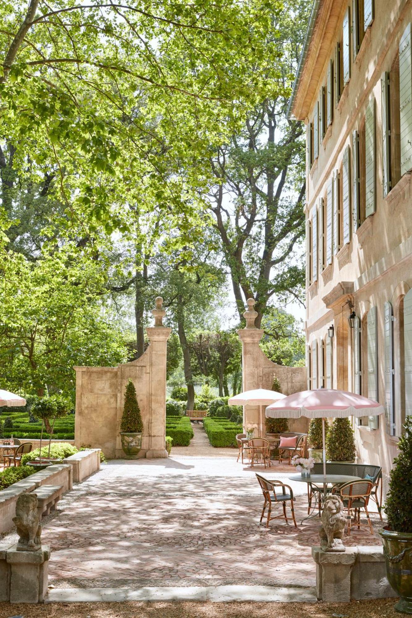 Bed and Breakfast Domaine De Chalamon à Saint-Rémy-de-Provence Extérieur photo
